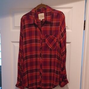 Casa Cabana Brand Size Large Button Down Plaid Flannel Shirt.  Long Sleeves.